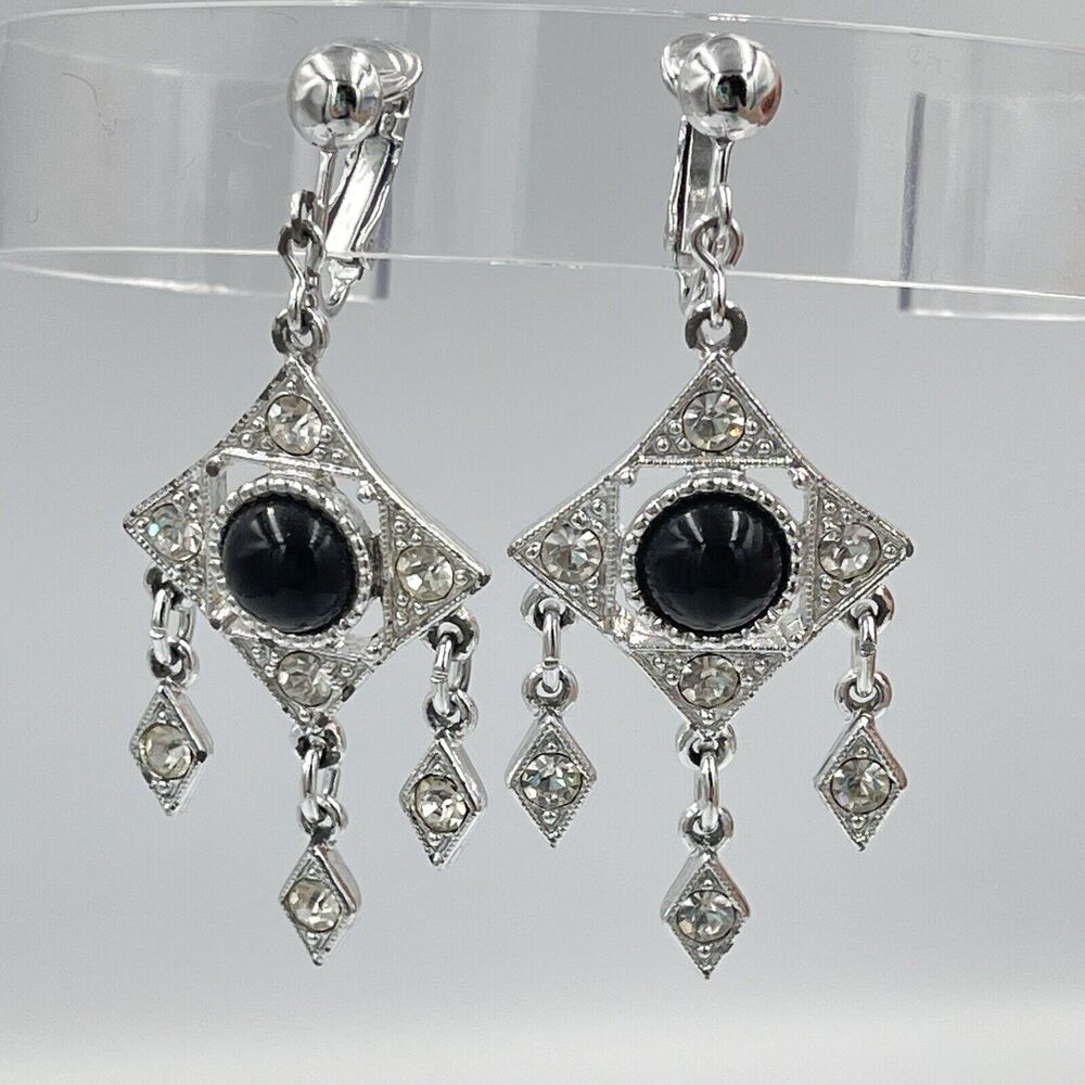 Sarah Coventry Vintage Operetta Dangle Drop Clip On Earrings 1973 Mid Century